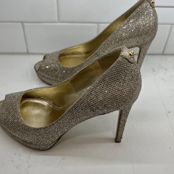 Michael Kors York Evening Platform Open Toe Pumps Heels Gold Glitter Size 7M - Picture 2 of 4